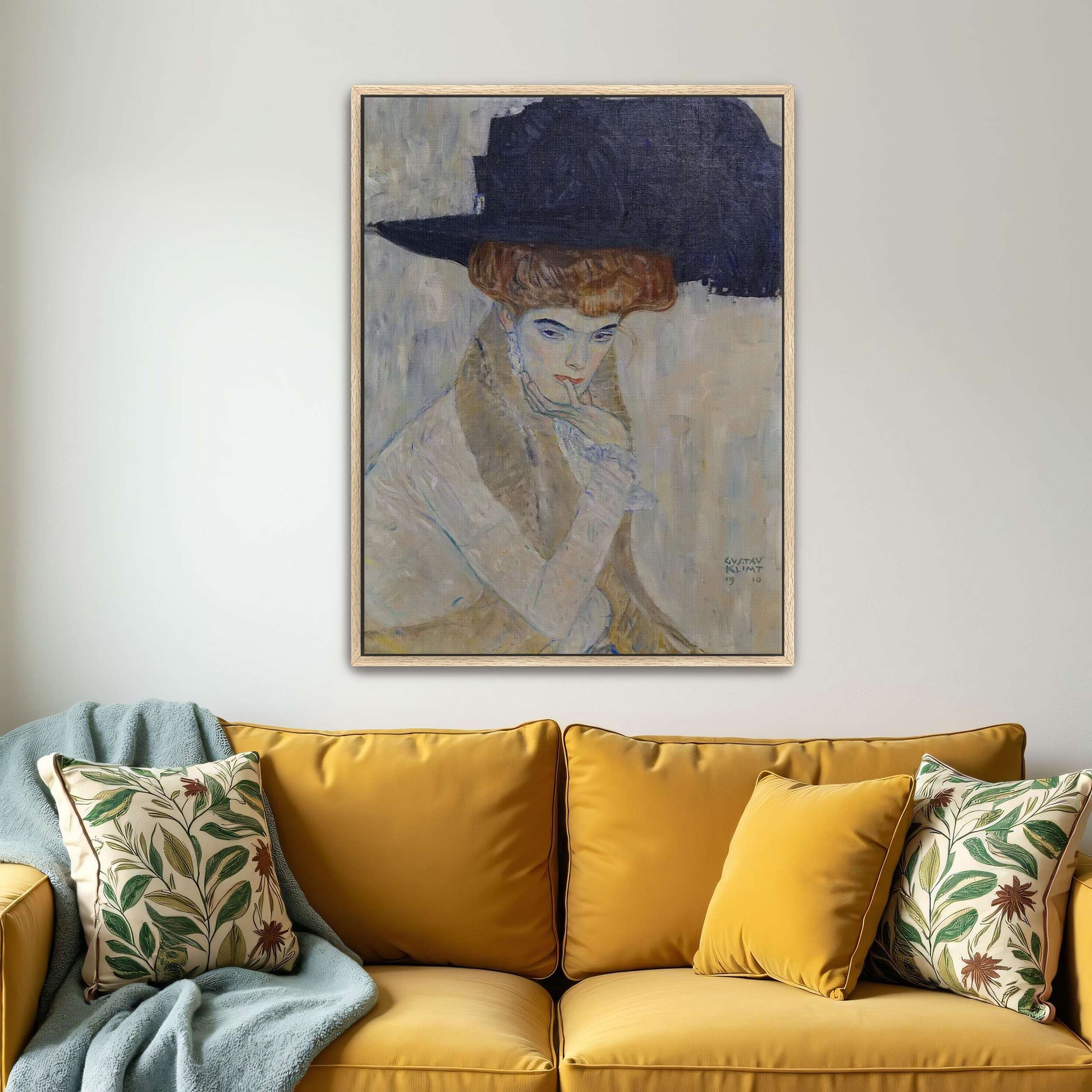Woman in a black hat, portrait by Gustav Klimt
